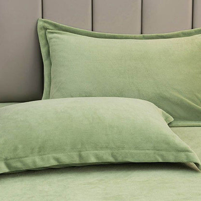 Solid Color Velvety Decorative  Pillowcases(2PCS)