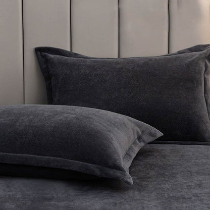 Solid Color Velvety Decorative  Pillowcases(2PCS)