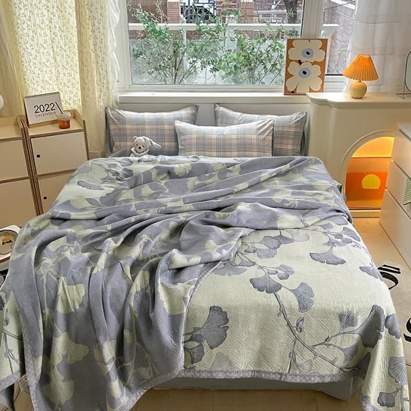 Ginkgo Leaf Cotton Gauze Reversible Quilt