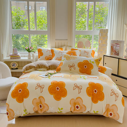 Vibrant Flower Velvet Bedding Set(4PCS)