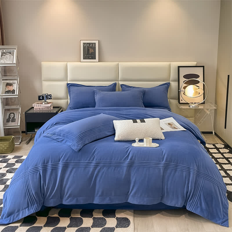 Fluffy Solid Color Flannel Bedding Set(4PCS)