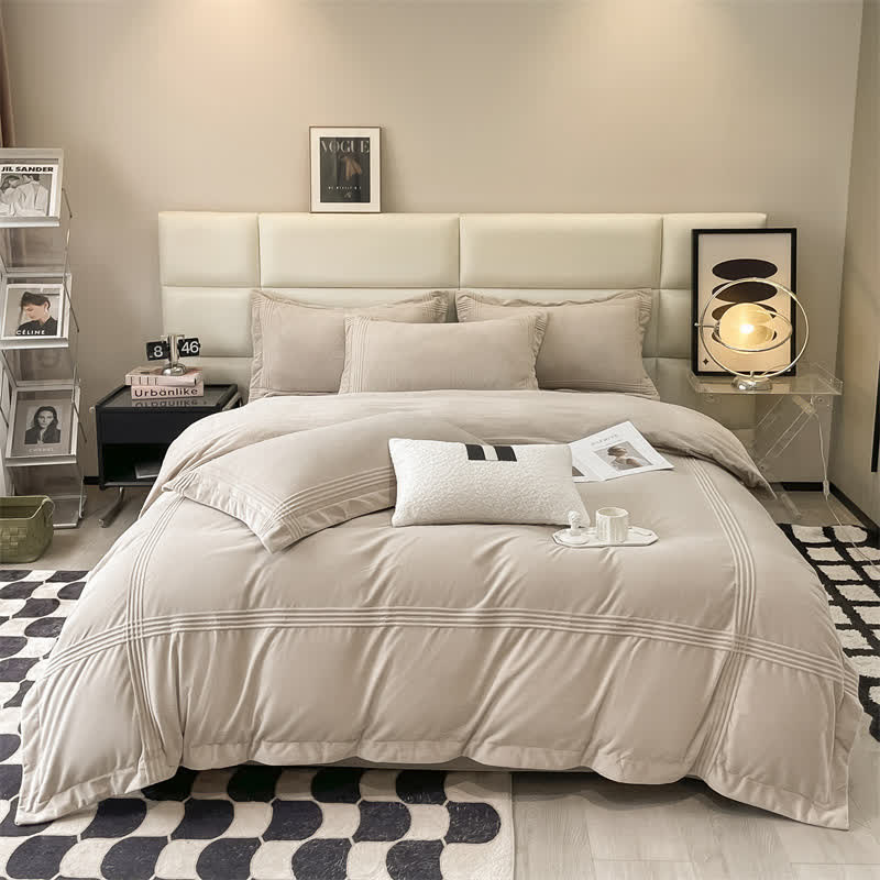 Fluffy Solid Color Flannel Bedding Set(4PCS)