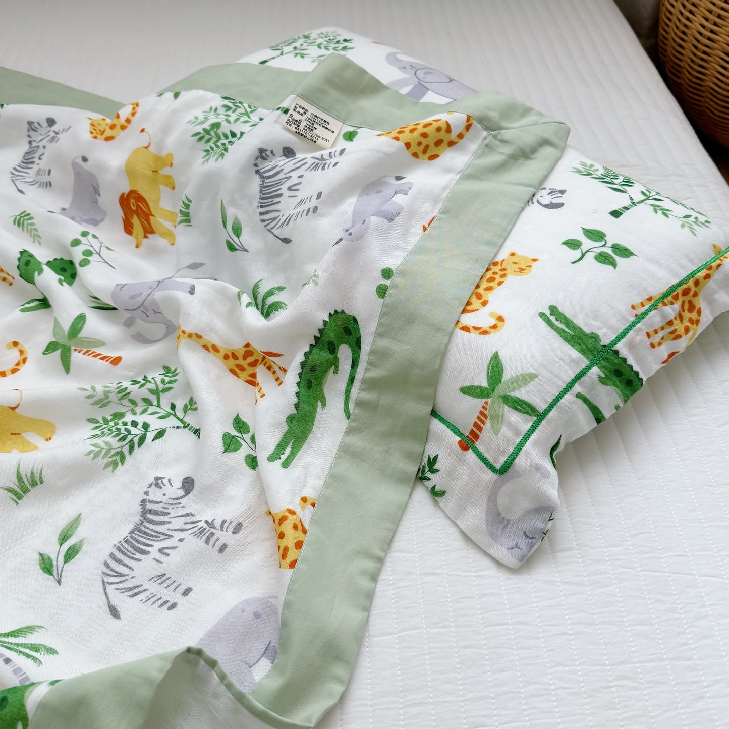 Bamboo Fiber Jungle Animals Toddler Quilt