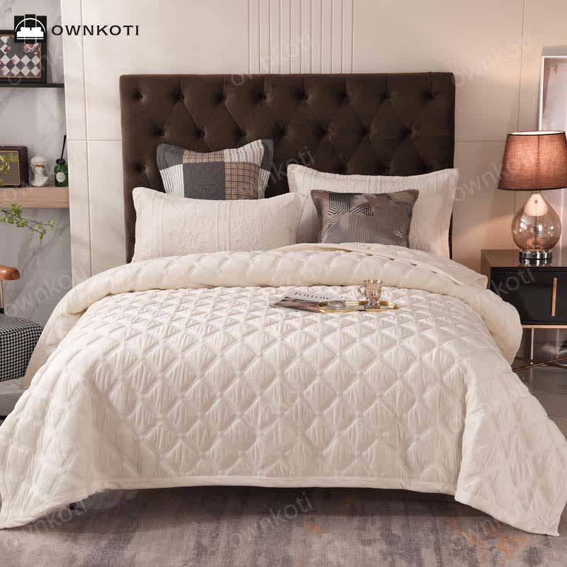 Solid Color Diamond Texture Soft Quilt