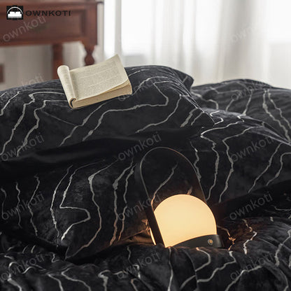 Luxurious Velvet Duvet Cover Bedding Set(4PCS)