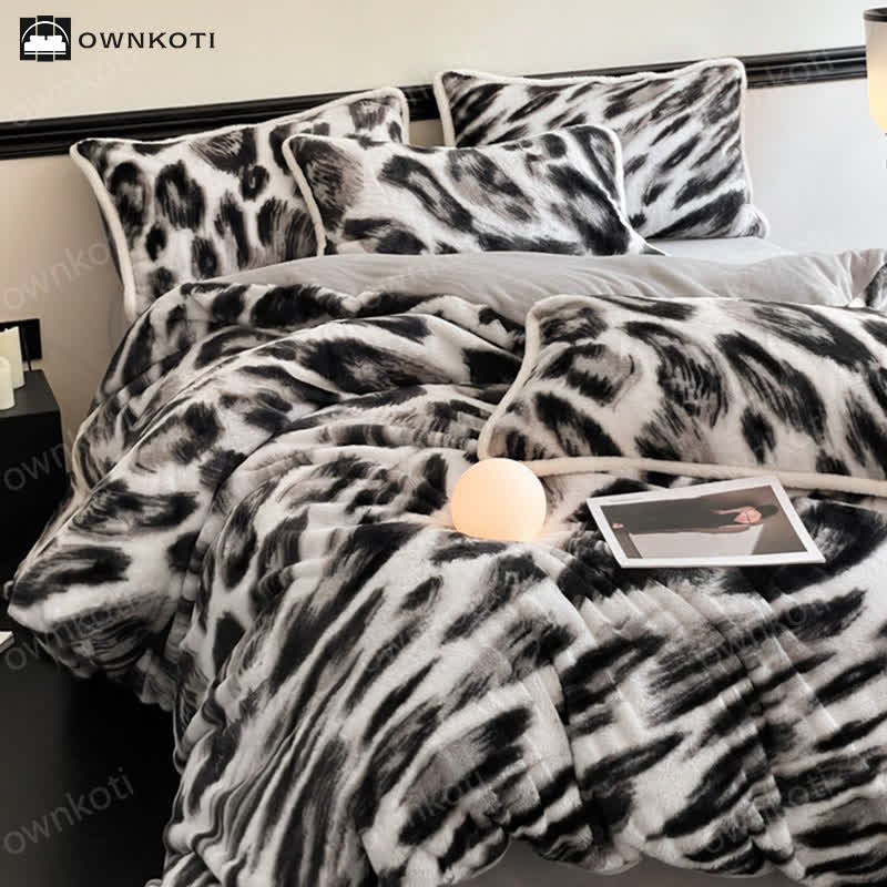 Leopard Soft Flannel Warm Bedding Set(4PCS)