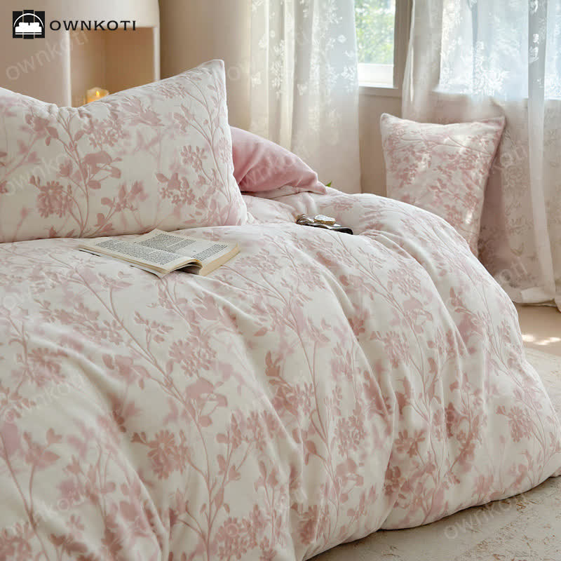 Elegant Floral Soft Velvet Bedding Set(4PCS)