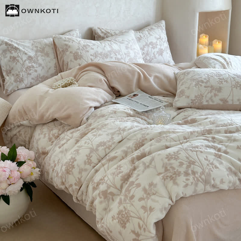 Elegant Floral Soft Velvet Bedding Set(4PCS)