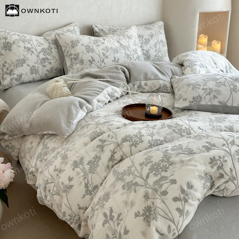 Elegant Floral Soft Velvet Bedding Set(4PCS)