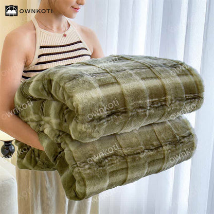 Modern Style Soft Fleece Throw Blanket