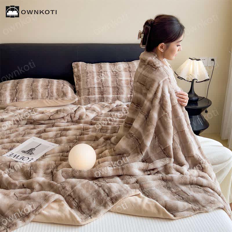 Modern Style Soft Fleece Throw Blanket