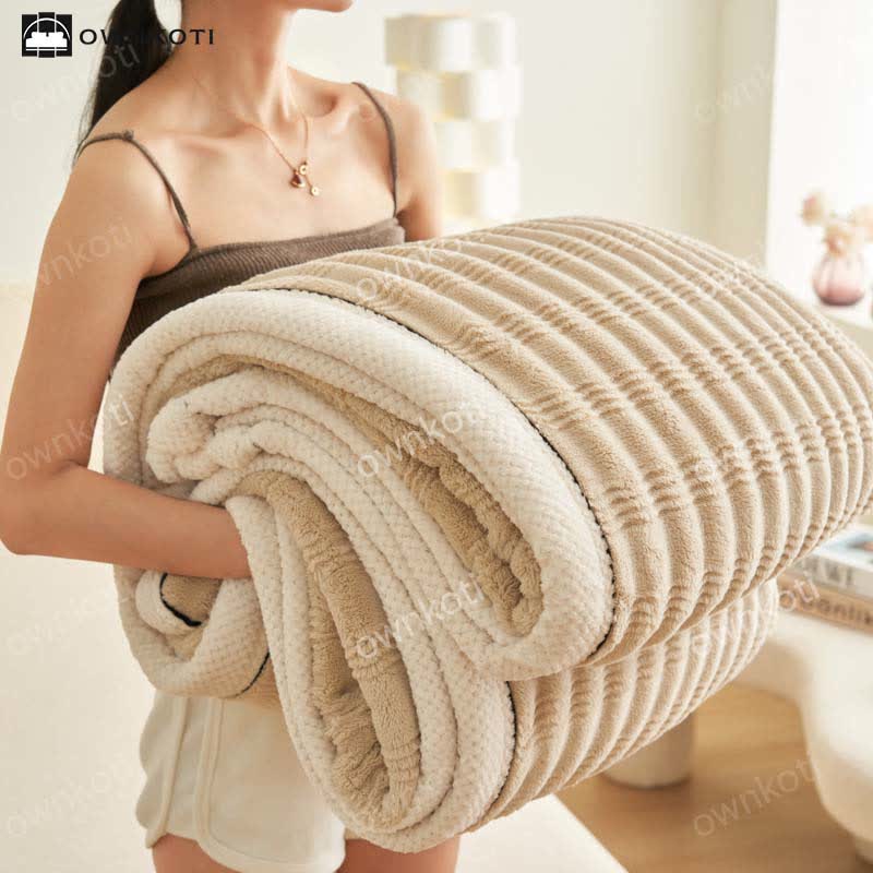 Jacquard Wave Texture Fleece Blanket