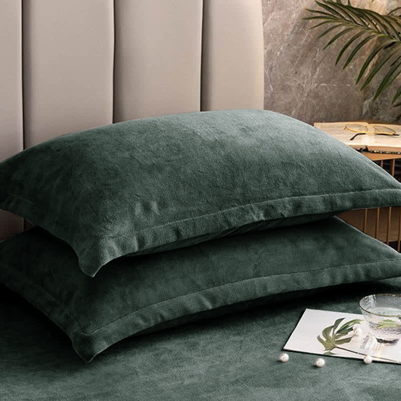 Solid Color Velvety Decorative  Pillowcases(2PCS)