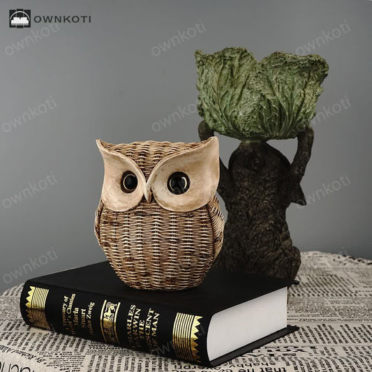 Resin Owl Home Decor Ornament