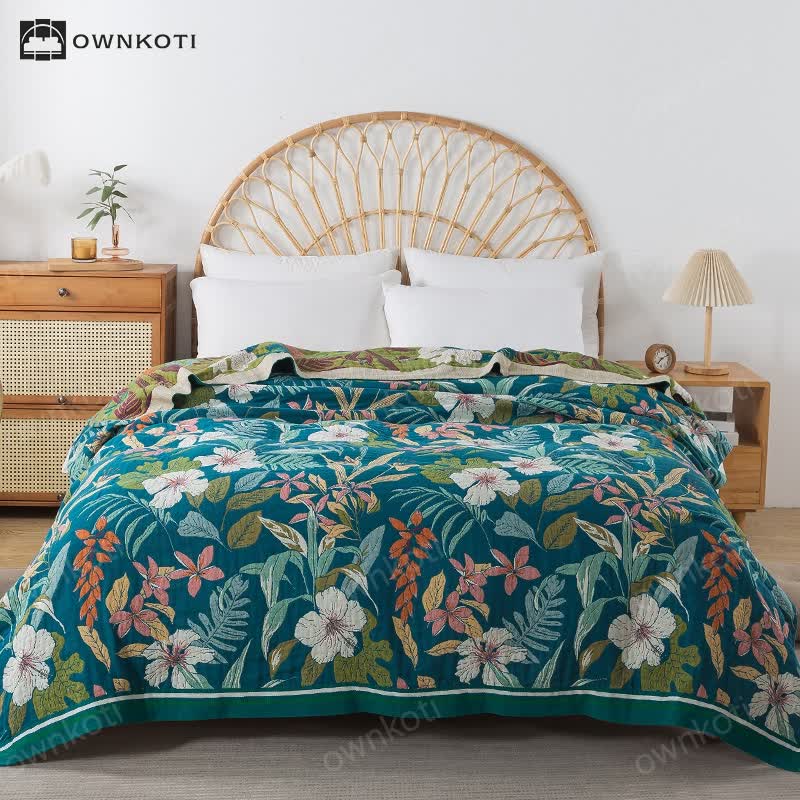 Lightweight Cotton Gauze Jacquard Floral Quilt