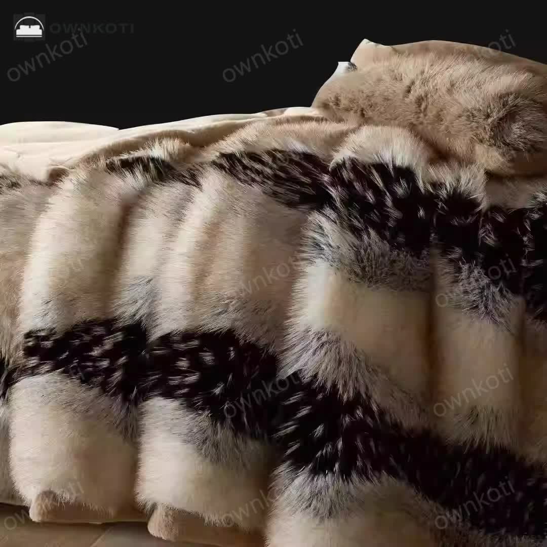 Luxurious Winter Faux Fur Throw Blanket