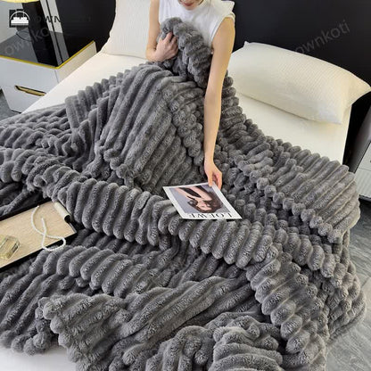 Reversible Warm Fleece Throw Blanket