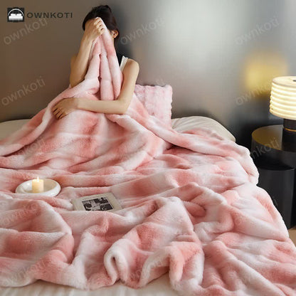 Simple Gradient  Antistatic Throw Blanket