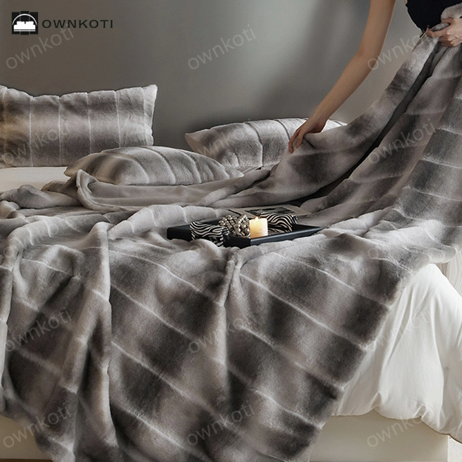 Simple Gradient  Antistatic Throw Blanket