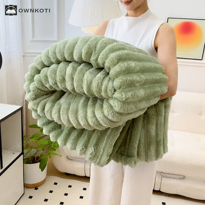 Reversible Warm Fleece Throw Blanket