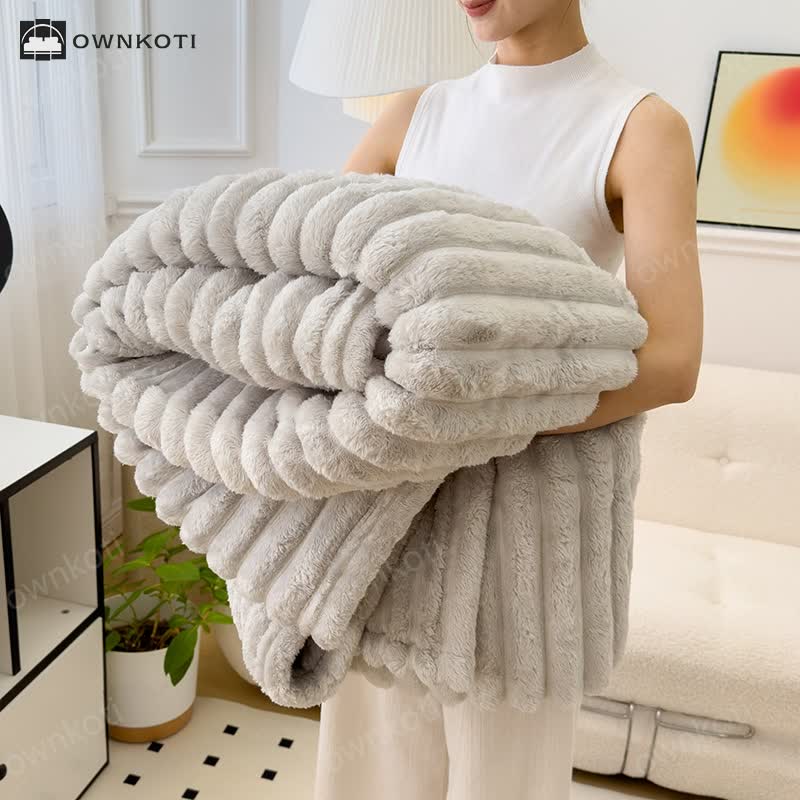 Reversible Warm Fleece Throw Blanket