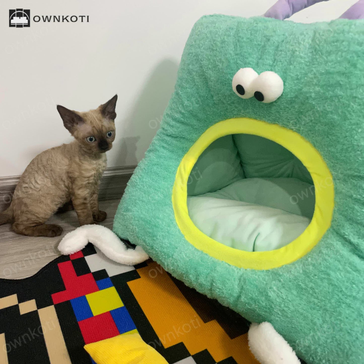 Removable Washable Semi-Closed Cat Bed