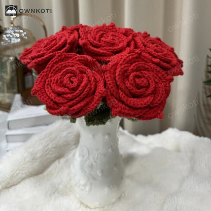 Hand-woven Bright Rose Bouquet Ornament