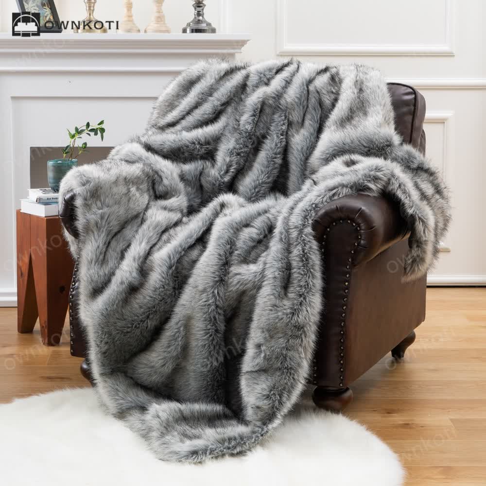 Winter Luxurious Faux Fur Throw Blanket