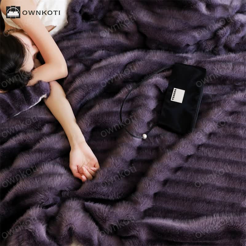 Modern Striped Faux Fur Throw Blanket