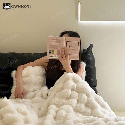 Luxurious Gradient Soft Throw Blanket