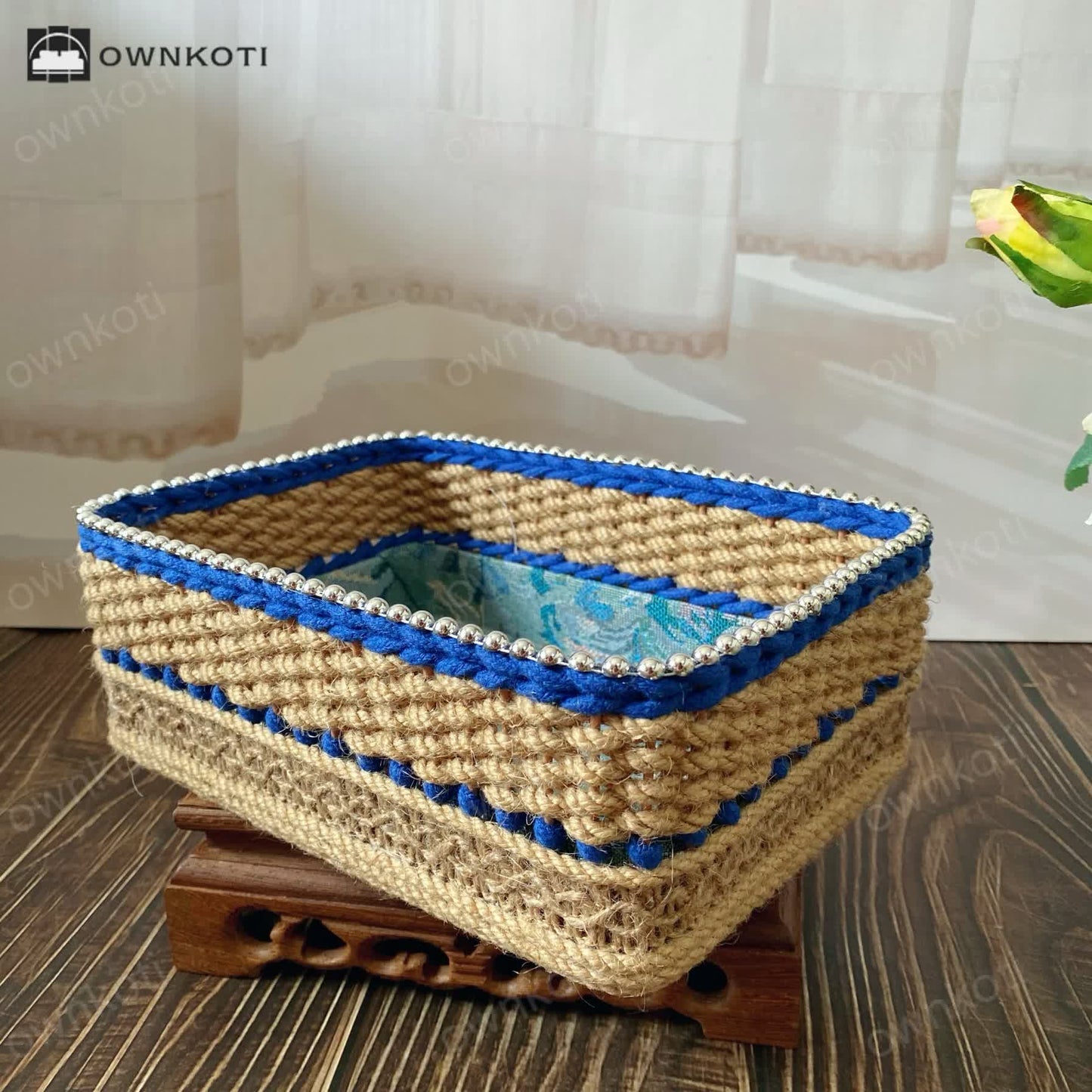 Vintage Floral Hand-woven Tabletop Storage Basket