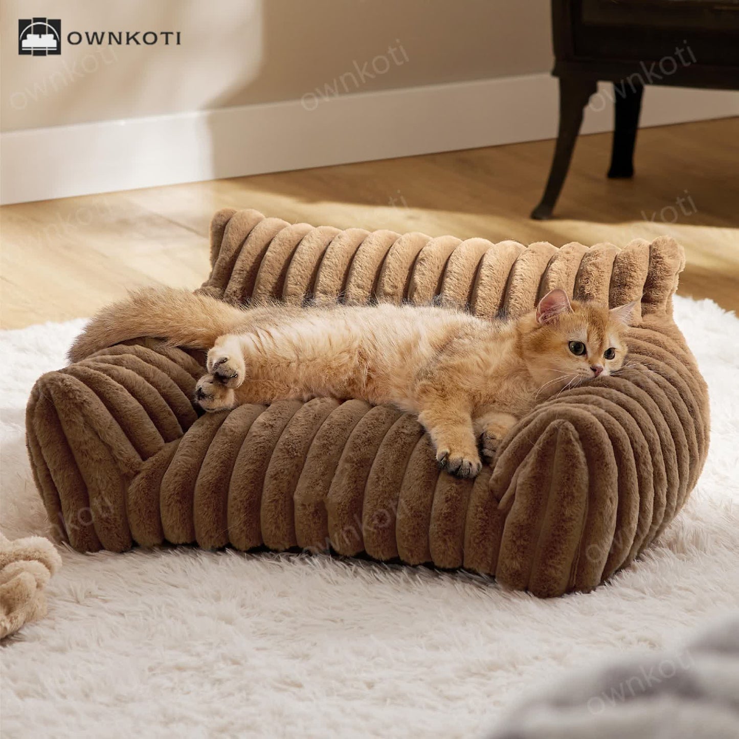 Luxurious Fluffy Cushion Pet Sofa Bed