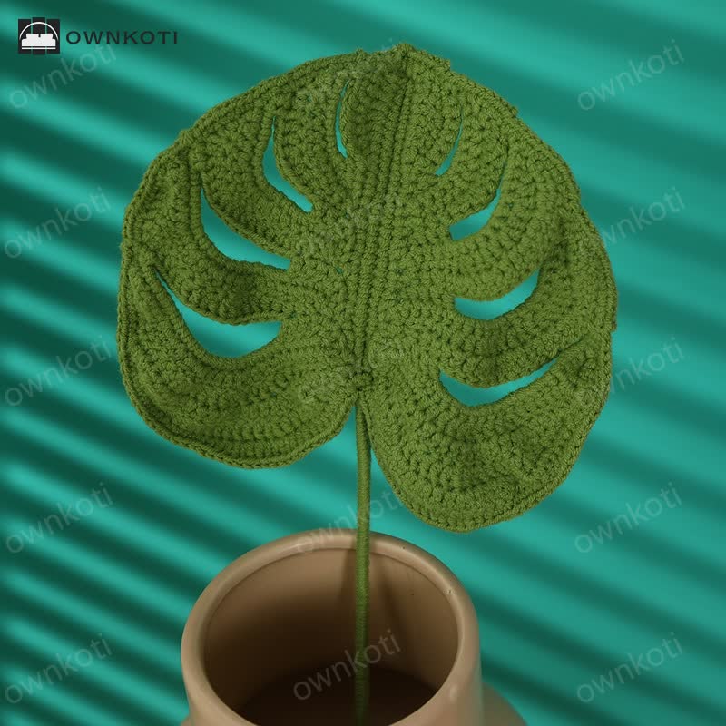 Hand-woven Knitted Yarn Monstera Leaf