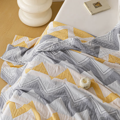 Pure Cotton Zigzag Print Towel Quilt