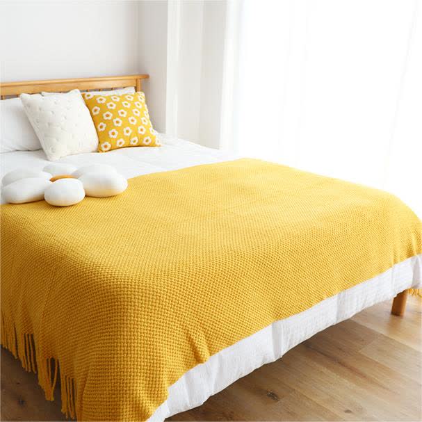 Ownkoti Simple Solid Color Knit Tassel Blanket