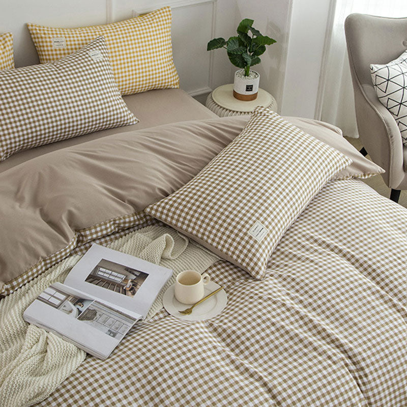 Beige Plaid Quilt Cover Bedsheet & 2*Pillowcases (4PCS)