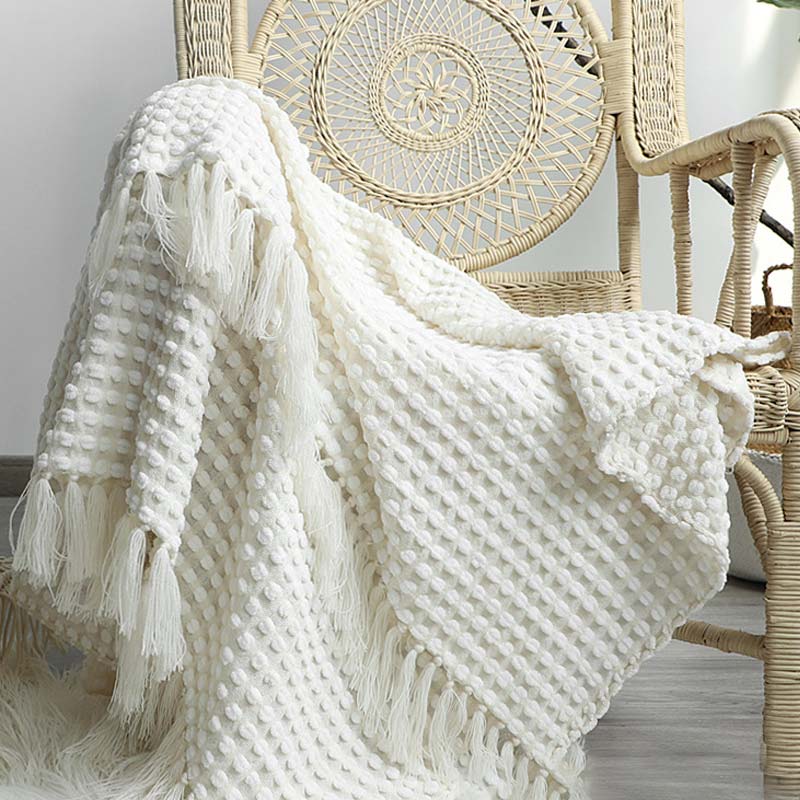 Cozy Dots Knit Tassel Blanket