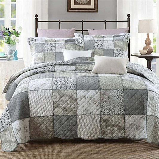 Bohemian Pattern Patchwork Quilt with Shams