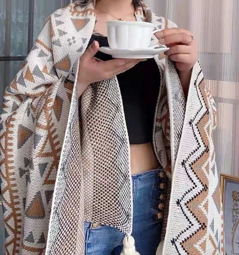 Cozy Shape Pattern Tassel Knitted Blanket