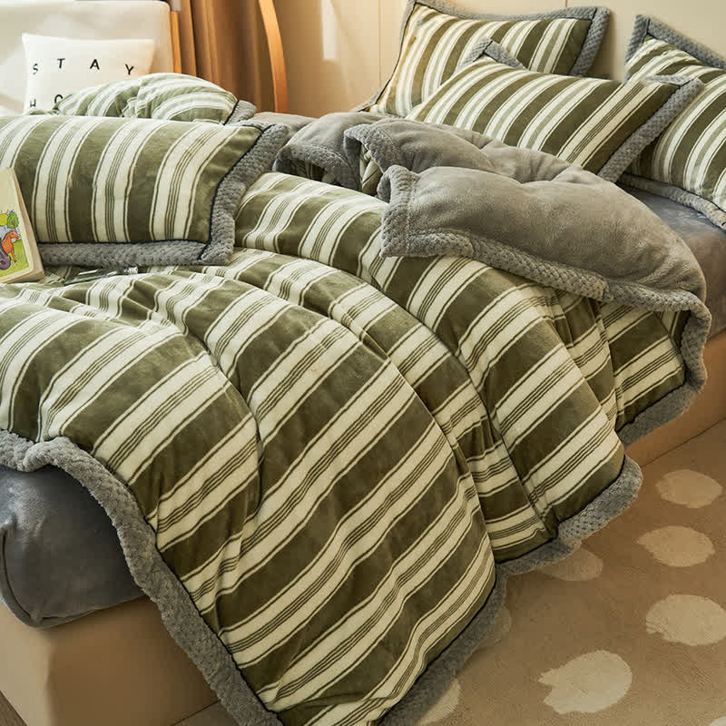 Classic Stripe Thick Fluffy Throw Blanket