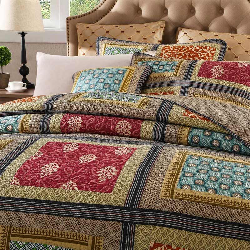 Patchwork Khaki Quilt with Pillow Shams