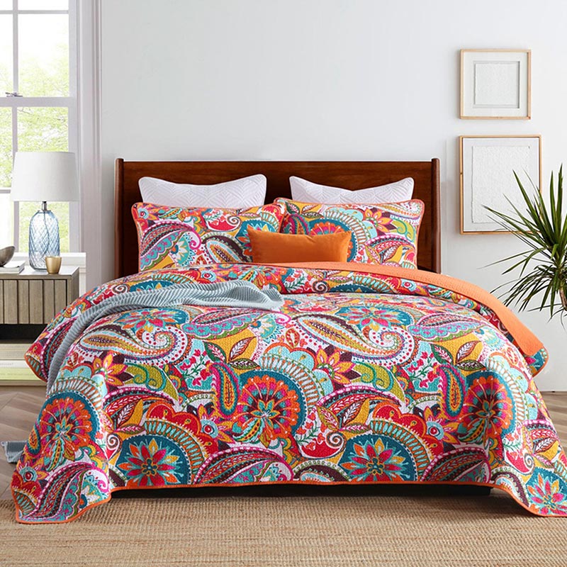 Colorful Flower Pattern Quilt with Pillowcase