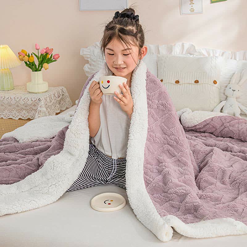 Ownkoti Puffy Cozy Reversible Throw Blanket ownkoti