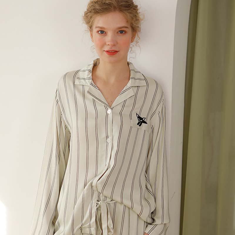 Lightweight Striped Satin Embroidered Cat Sleepwear