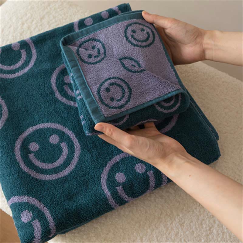 Ownkoti Smiling Pattern Combed Cotton Soft Towel