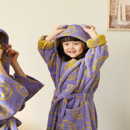 Smiling Face Cotton Hoodied Bathrobe