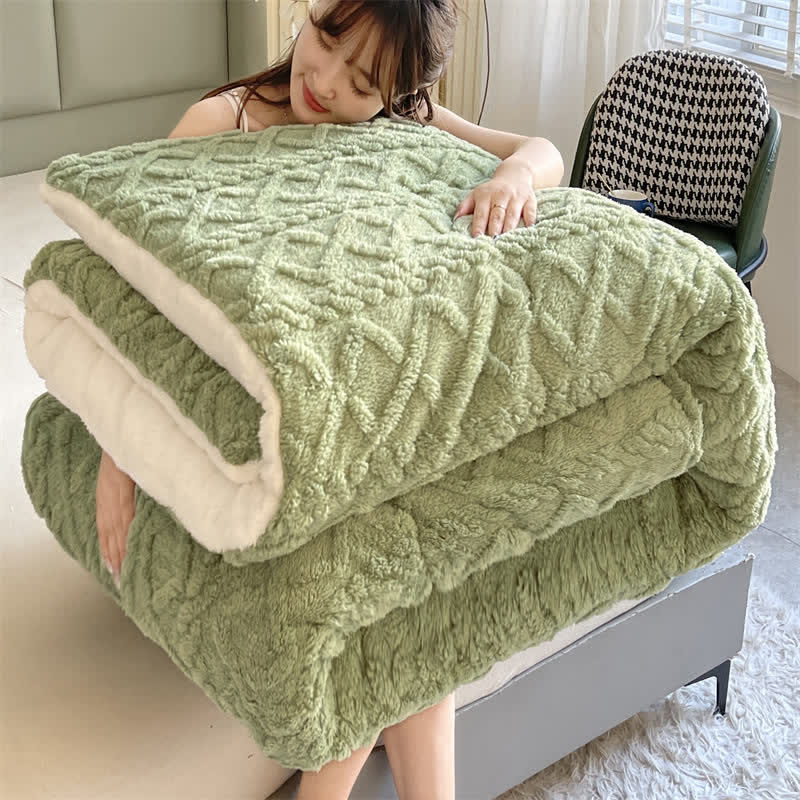 Fluffy best sale thick blankets